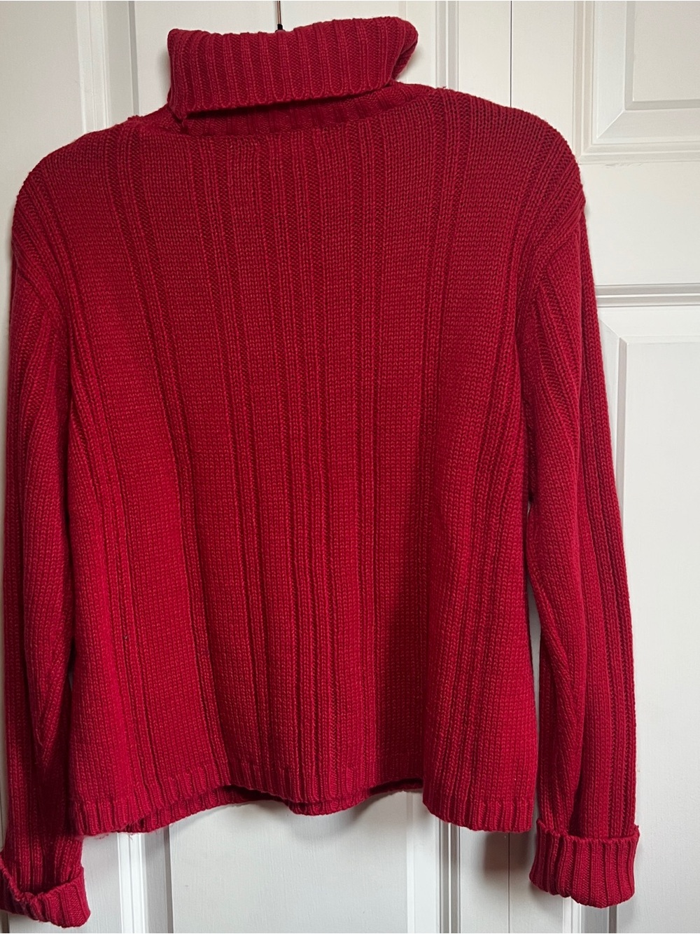 πBasic Editions Red Ribbed Turtleneck Sweater Medium - Picture 7 of 10